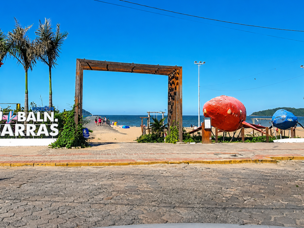 O que fazer em Balneário Piçarras? Descubra os melhores passeios, praias e experiências no litoral norte de Santa&nbsp;Catarina
